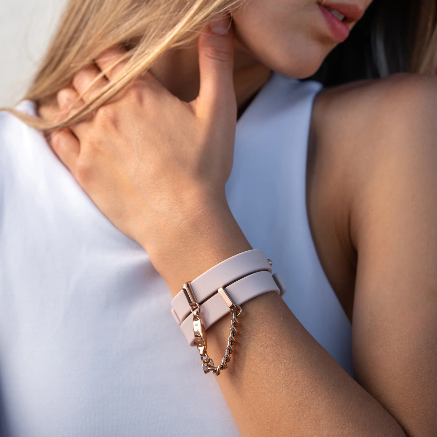 Vesper Mini & ID Cuffs Pleasure Set
